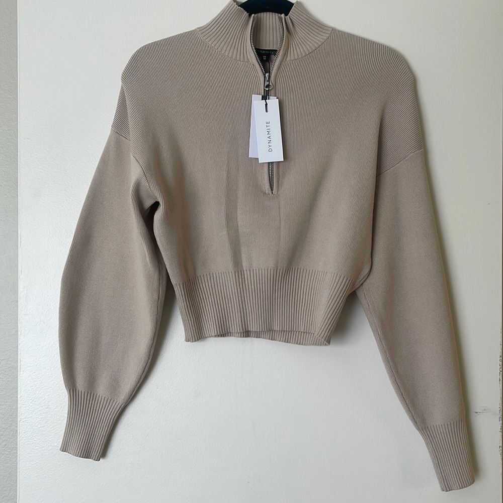 Dynamite Clothing Taupe Ribbed Half Zipper Sweater (NWT, S)